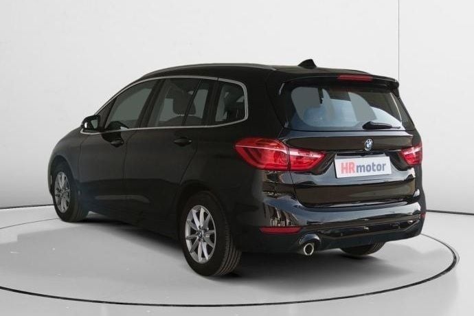 Usado BMW 216 Advantage 116 HP (85 kW) 2021 Preto Carrinha
