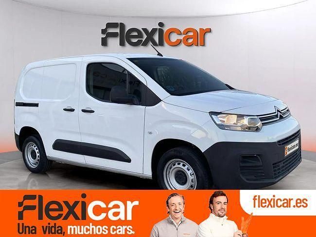 Usado Citroën Berlingo Feel 102 CV (75 kW) 2022 Blanco Monovolumen