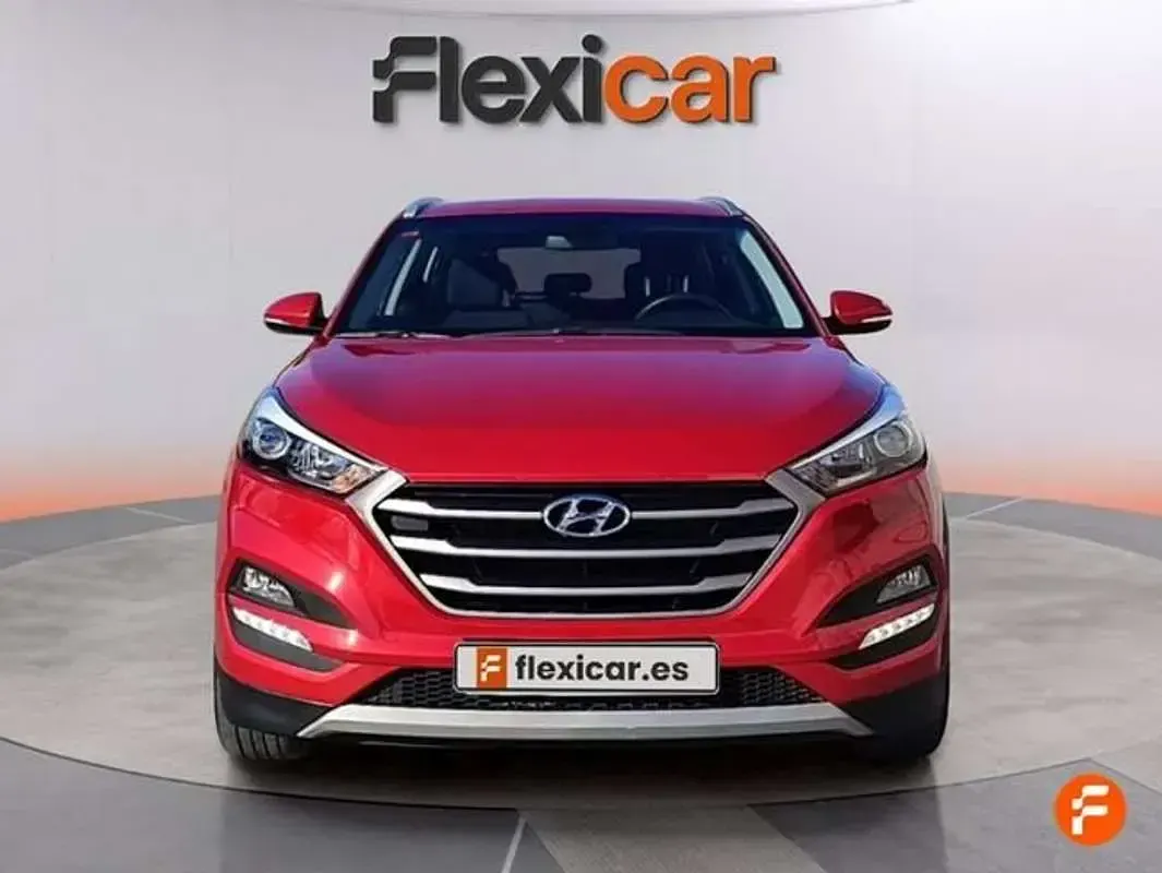 Usado Hyundai Tucson 132 HP (97 kW) 2018 Vermelho SUV