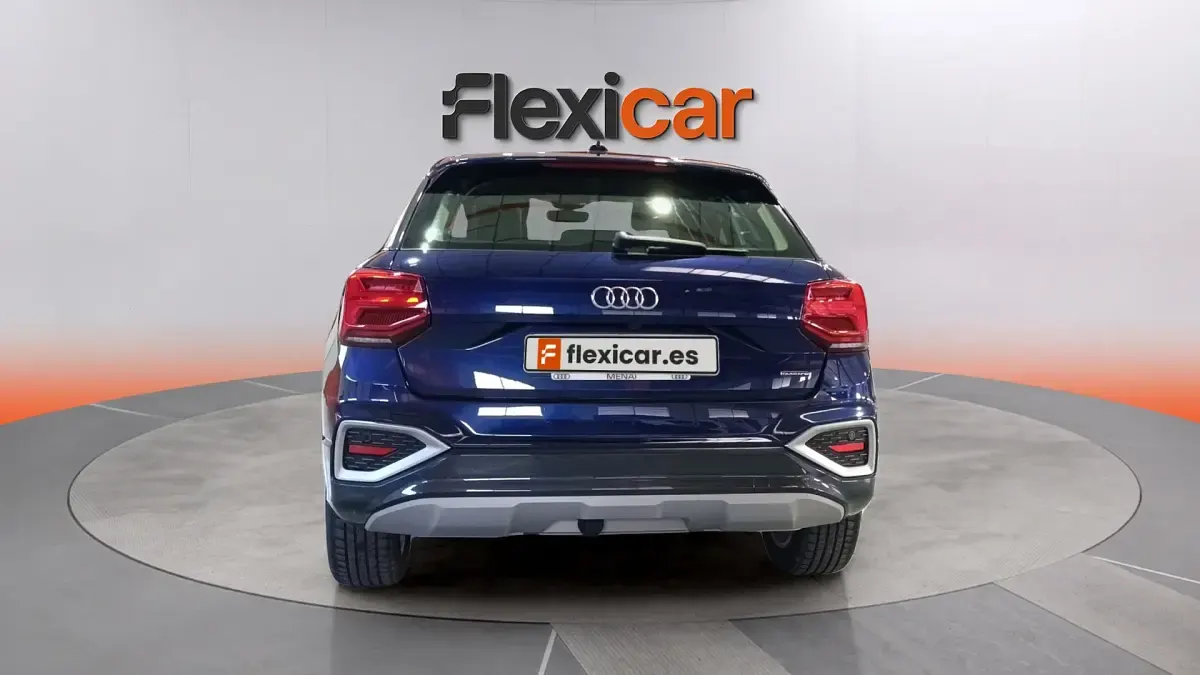 Usado Audi Q2 Advanced 150 CV (110 kW) 2021 Azul SUV