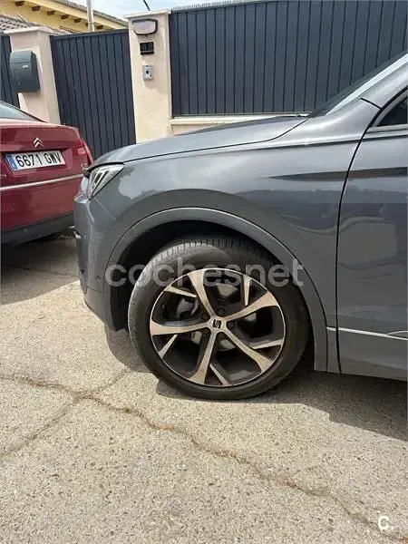 Usado Seat Tarraco FR 150 CV (110 kW) 2023 Gris / plata SUV
