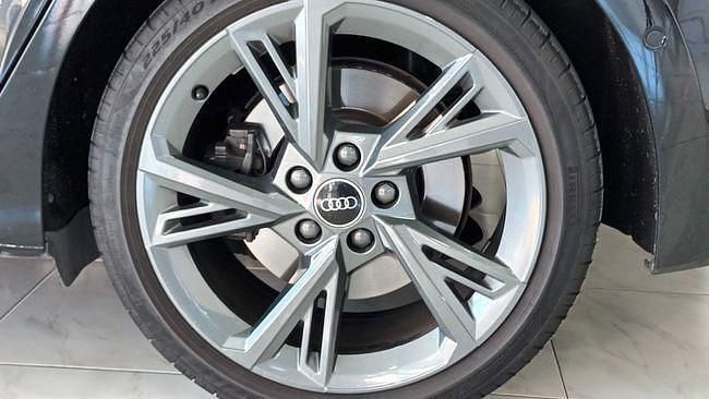 Usado Audi A3 310 CV (228 kW) 2023 Negro Berlina