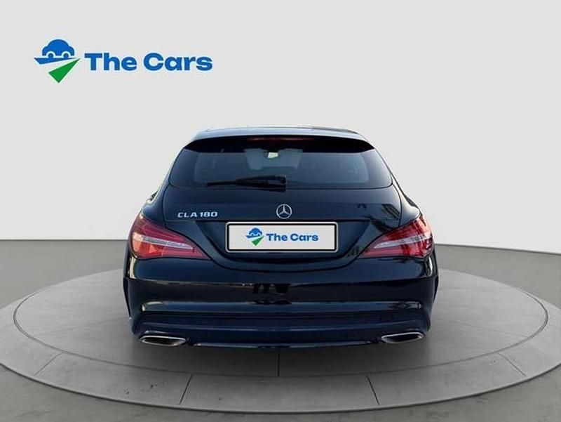 Usado Mercedes C220 AMG 122 CV (89 kW) 2017 Negro Familiar