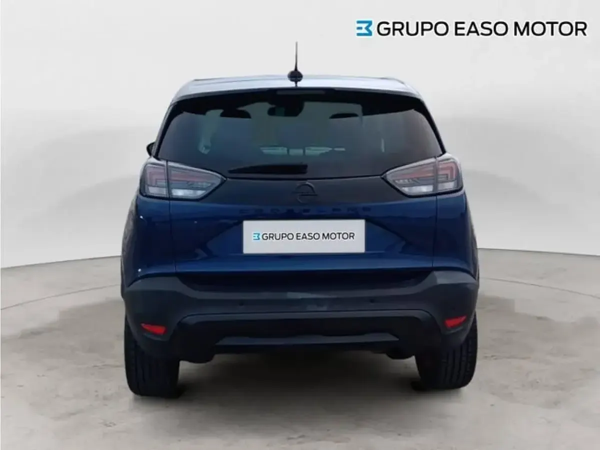 Usado Opel Crossland GS Line 110 CV (80 kW) 2025 Azul SUV