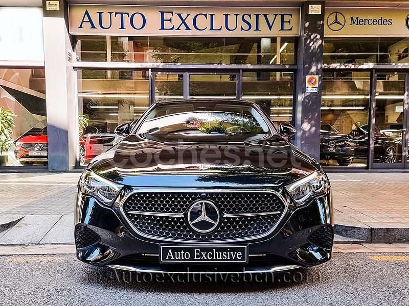 Negro Usado 2024 Mercedes E300 Berlina | 58.500 € (Precio justo) - Imagen 1/4