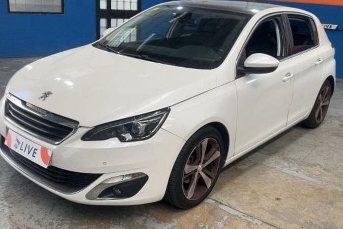 Usado Peugeot 308 Allure 120 CV (88 kW) 2014