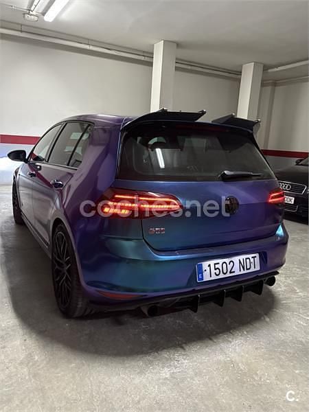 Usado VW Golf VII GTI 230 CV (169 kW) 2014 Azul Berlina