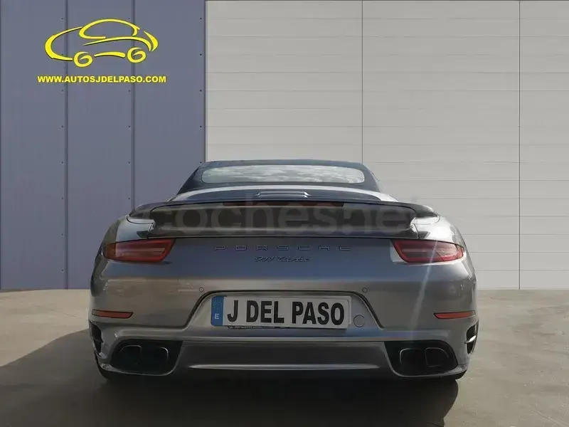 Usado Porsche 911 Turbo Cabriolet 520 CV (382 kW) 2013 Gris / plata Descapotable