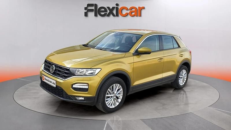 Usado VW T-Roc Advance 116 CV (85 kW) 2019 Amarillo SUV