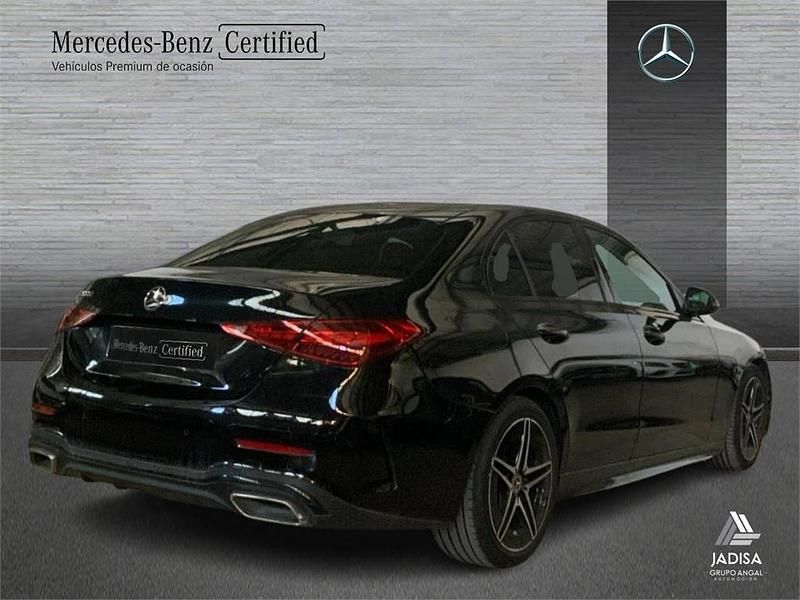 Usado Mercedes C200 AMG line 163 CV (119 kW) 2024 Negro Berlina