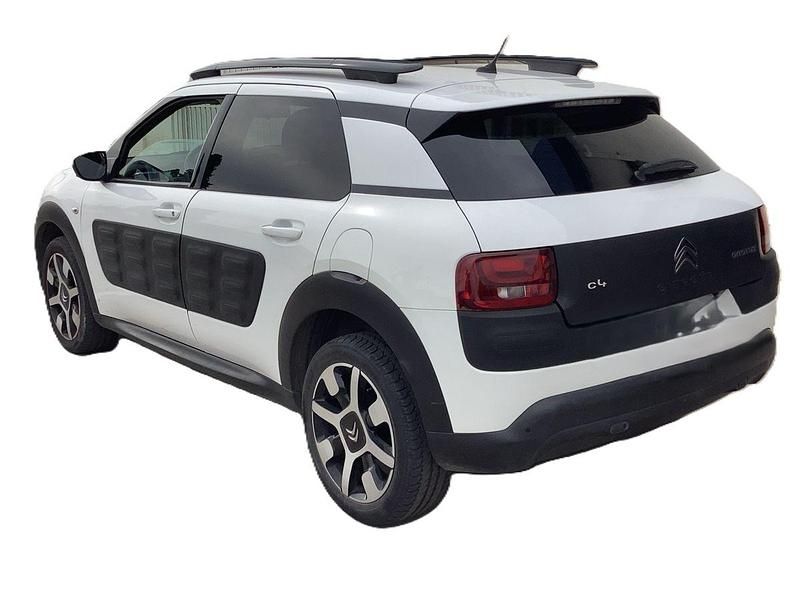 Usado Citroën C4 Cactus Shine 100 CV (73 kW) 2016 Blanco Utilitario