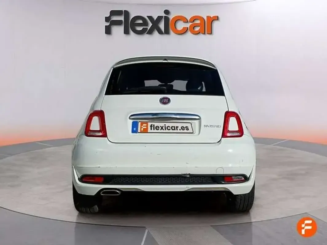 Usado Fiat 500 Club 71 CV (52 kW) 2022 Blanco Berlina