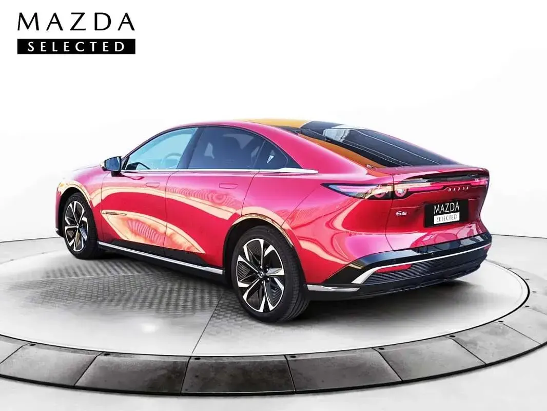 Occasion Mazda 6e Takumi-Line 180 kW (245 PK) 2025 Rood Sedan