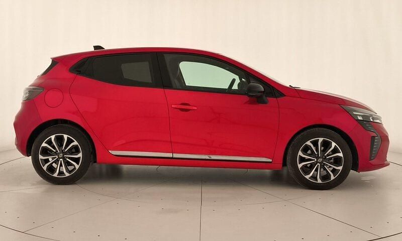 Usado Renault Clio V Techno 100 CV (73 kW) 2025 Rojo Berlina