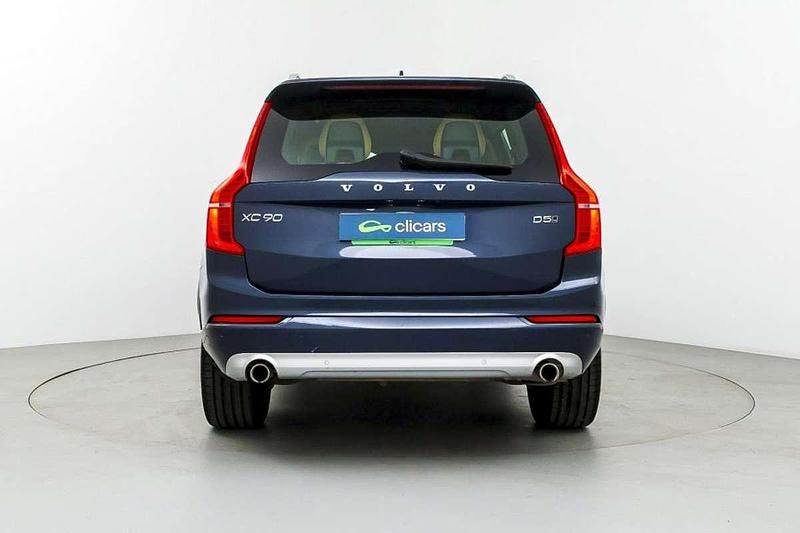 Usado Volvo XC90 Momentum 235 CV (172 kW) 2018 Azul SUV