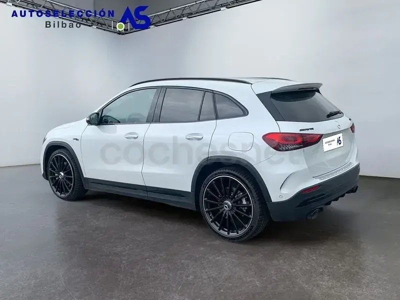 Usado Mercedes GLA35 AMG 306 CV (225 kW) 2023 Blanco SUV
