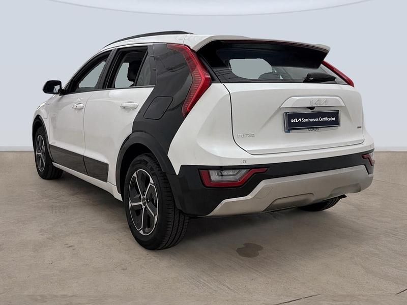 Usado Kia Niro 184 CV (135 kW) 2024 Blanco SUV