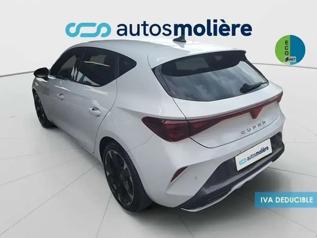 Usado Cupra Leon 150 CV (110 kW) 2024 Blanco Utilitario