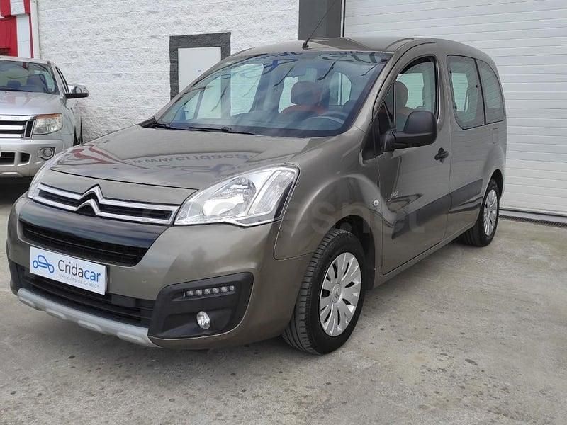 Usado Citroën Berlingo Live 75 CV (55 kW) 2016 Marrón Monovolumen
