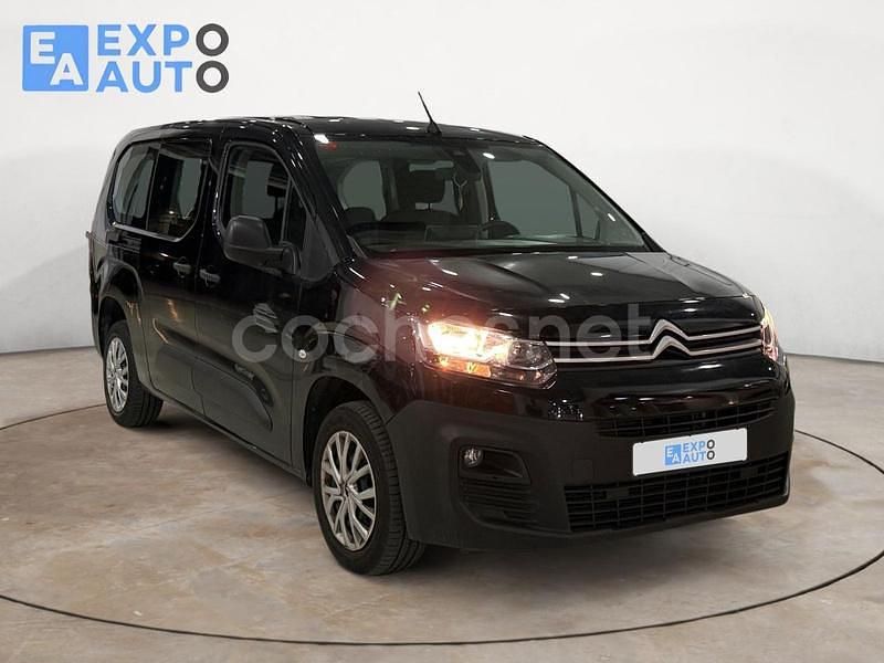 Negro Usado 2023 Citroën Berlingo Shine Monovolumen | 19.975 € (Buen precio) - Imagen 1/4