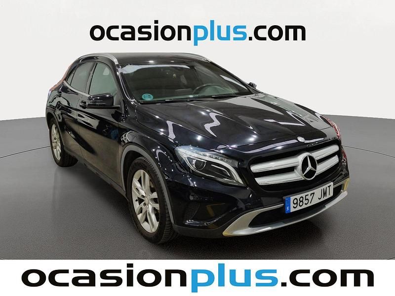 Usado Mercedes GLA220 Urban 177 CV (130 kW) 2016 Negro SUV