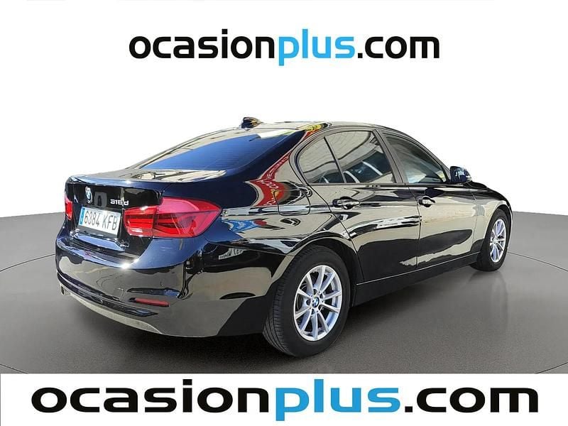Usado BMW 318 150 HP (110 kW) 2017 Preto Sedan