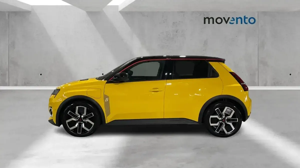 Usado Renault R5 Techno 89 kW (122 CV) 2025 Amarillo Utilitario