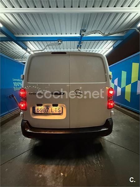 Usado Opel Vivaro 145 CV (106 kW) 2019 Blanco Monovolumen