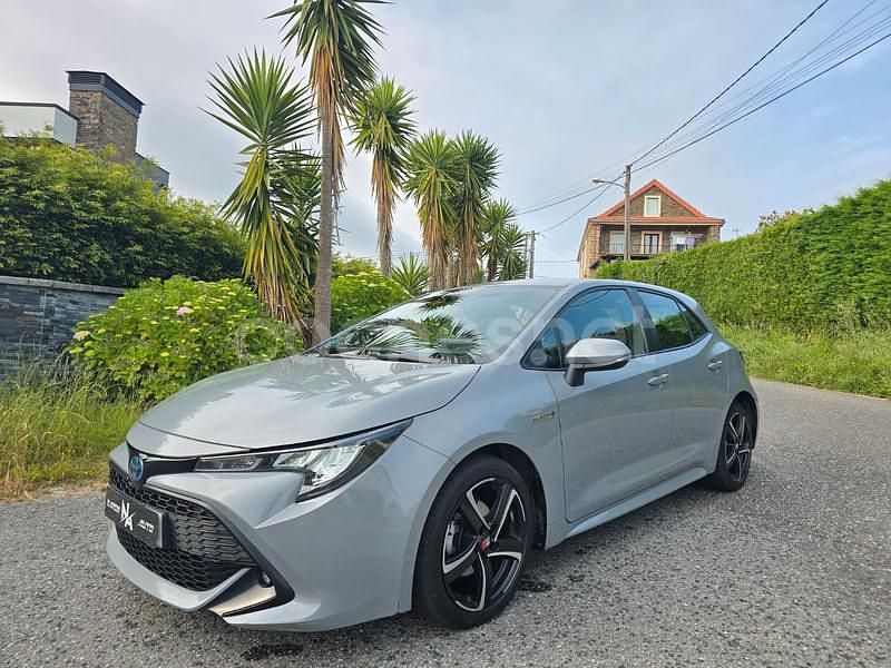 Gris / plata Usado 2019 Toyota Corolla Business Edition Berlina | 15.990 € (Precio justo) - Imagen 1/4