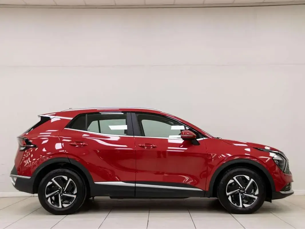 Usado Kia Sportage 152 CV (111 kW) 2022 Rojo SUV