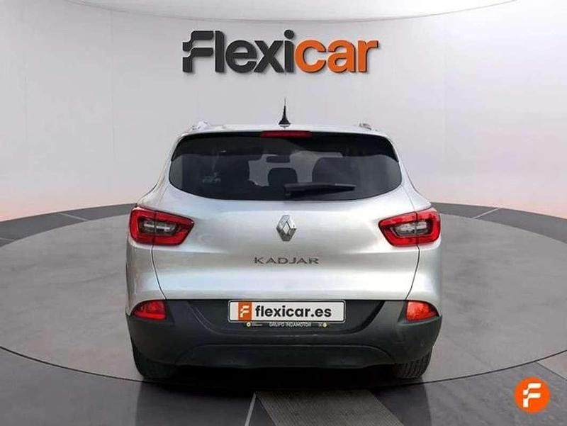 Usado Renault Kadjar Zen 131 CV (96 kW) 2018 Gris SUV