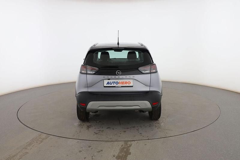 Usado Opel Crossland X Business Elegance 131 CV (96 kW) 2022 Gris SUV