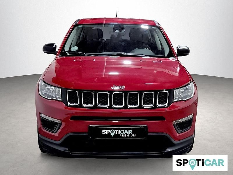 Usado Jeep Compass 140 CV (102 kW) 2019 Rojo SUV