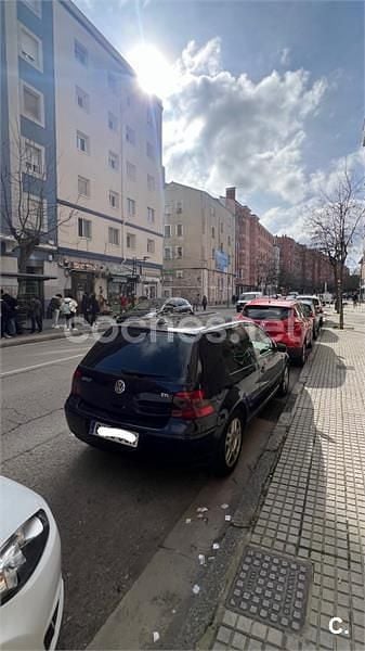 Usado VW Golf IV 110 CV (80 kW) 2002 Negro Berlina
