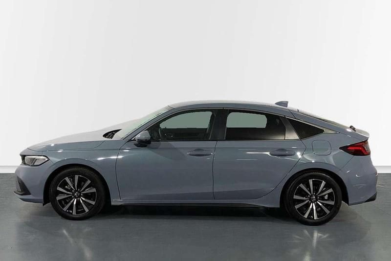 Usado Honda Civic Elegance 184 CV (135 kW) 2025 Gris Utilitario