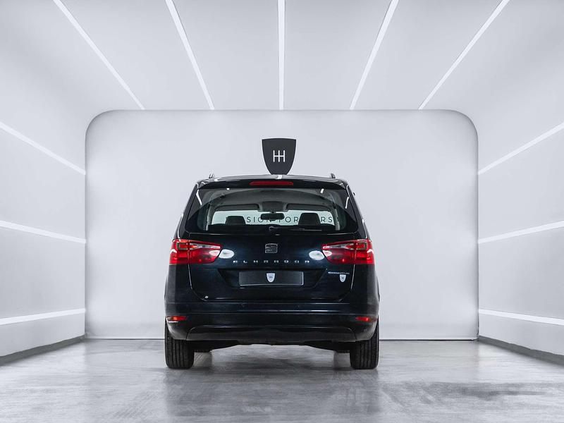 Usado Seat Alhambra Style 140 CV (102 kW) 2010 Negro Monovolumen