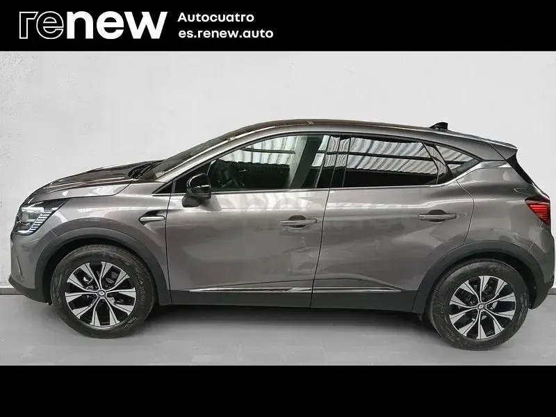 Usado Renault Captur Techno 145 CV (106 kW) 2023 Gris / plata SUV