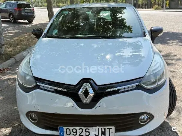 Usado Renault Clio IV LIMITED 90 CV (66 kW) 2016 Blanco Berlina