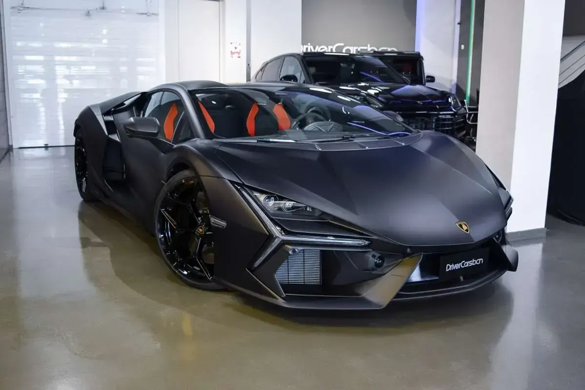 Nuevo Lamborghini Revuelto 1016 CV (747 kW) 2026 Negro Coupe