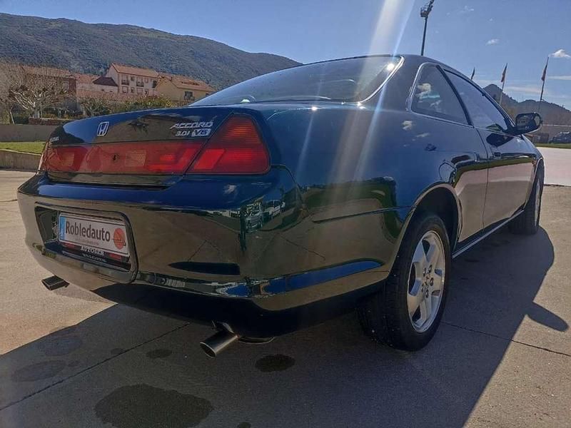 Usado Honda Accord 201 CV (147 kW) 1999 Verde Coupe