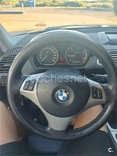 Usado BMW 120 163 CV (119 kW) 2005 Gris / plata Utilitario