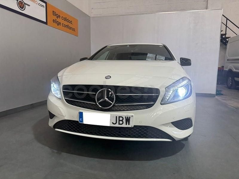 Usado Mercedes A200 Style 136 CV (100 kW) 2015 Blanco Berlina