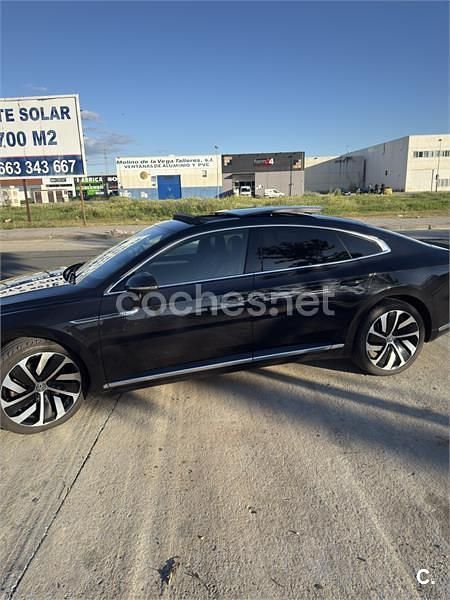 Begagnad VW Arteon R-line 239 HK (175 kW) 2017 Svart Halvkombi