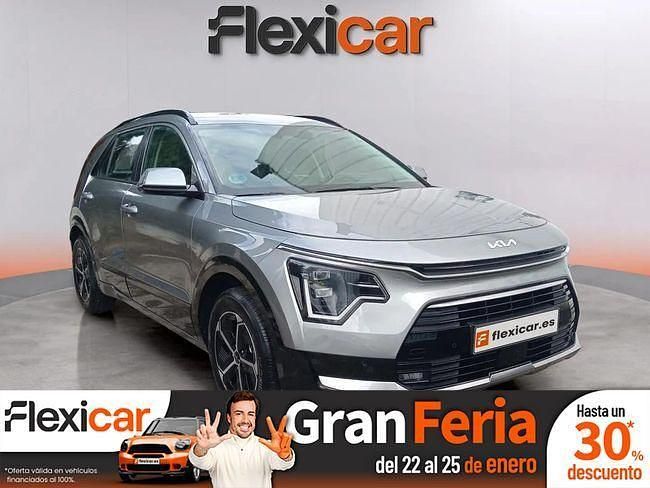 Gris Usado 2024 Kia Niro SUV | 25.790 € (Precio justo) - Imagen 1/4