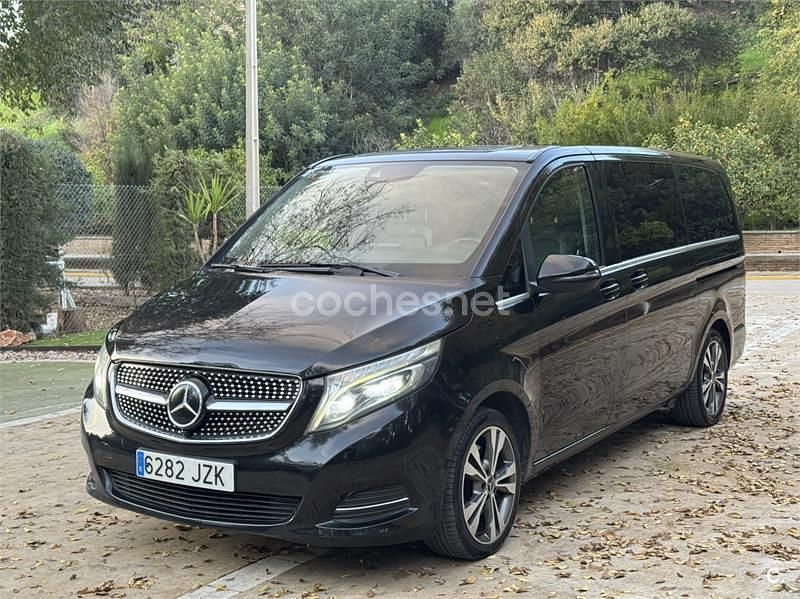 Negro Usado 2017 Mercedes V220 Avantgarde Monovolumen | 31.800 € (Super precio) - Imagen 1/4