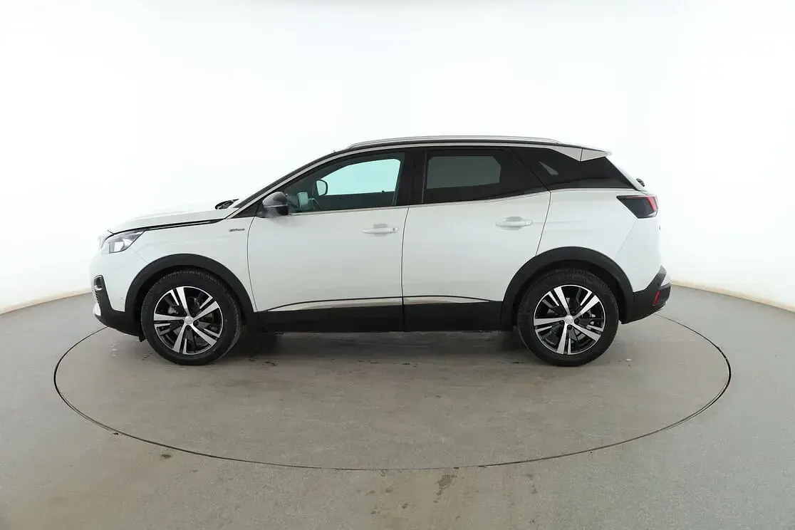 Usado Peugeot 3008 GT-line 130 CV (95 kW) 2018 Blanco SUV