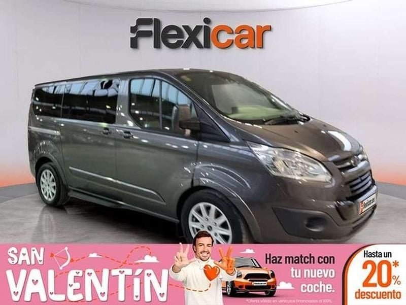 Usado Ford Tourneo Titanium 170 CV (125 kW) 2017 Gris Monovolumen