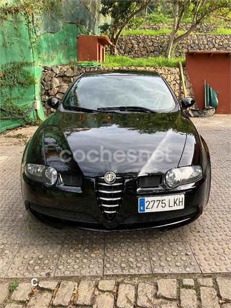 Negro Usado 2005 Alfa Romeo 147 GTA Utilitario | 25.000 € - Imagen 1/4