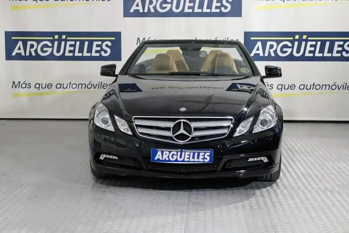 Occasion Mercedes V230 Avantgarde 230 PK (169 kW) 2011 Zwart MPV