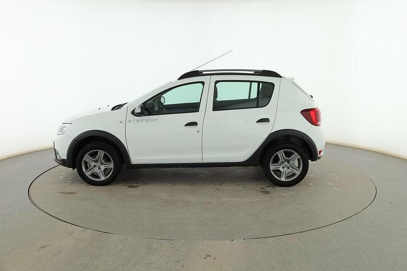 Usado Dacia Sandero Essentiel 90 CV (66 kW) 2020 Blanco Utilitario